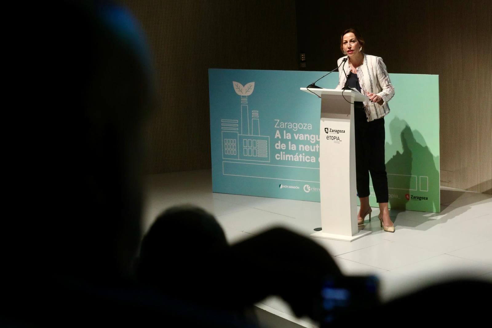 Natalia Chueca charla descarbonización