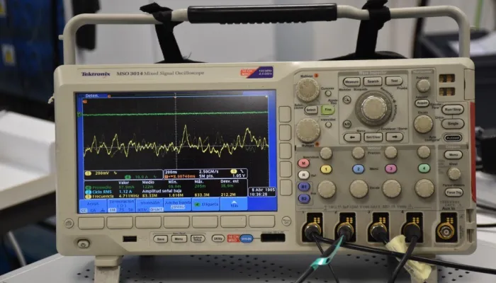 Equipo certificación IEC 62586-2